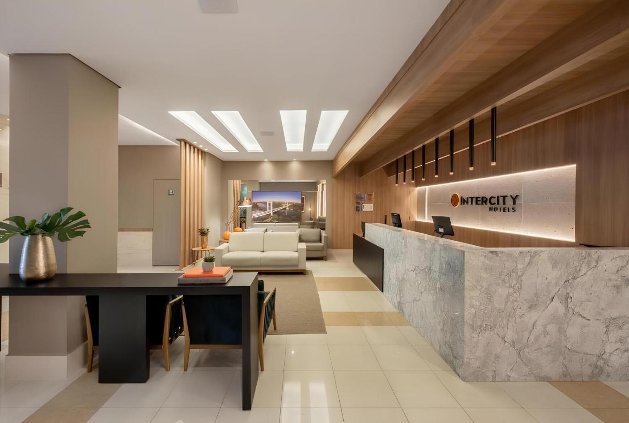Hotel Intercity Cuiabá